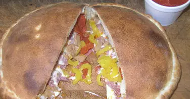 La pizza Vesuvio